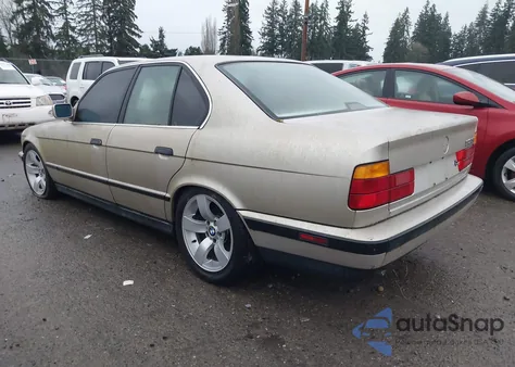 1989 BMW 525 I Automatic z USA, uszkodzony, nr VIN WBAHC2303KBE21591